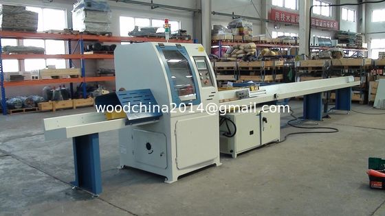 Ahşap Palet Makinesi CNC Otomatik Ahşap Kesme Testere Makinesi Satılık, 450mm Testere Bıçağı, 2-6m Besleme Masası