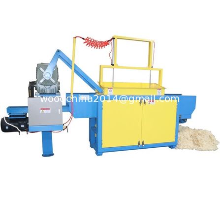 Spiral Çubuklu Otomatik Ahşap Tıraş Makinesi Ahşap Tıraş Fabrikası Kullanılan Tavuk Çiftliği