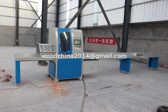 Otomatik CNC Ahşap İşleme Ahşap Palet Plank / Blok Kesme Makinesi