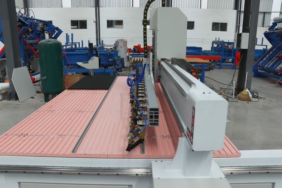 Saatlik Kapasite 100pcs Akustik Panel çivileme makinesi Ses yalıtım panelleri yapma makinesi